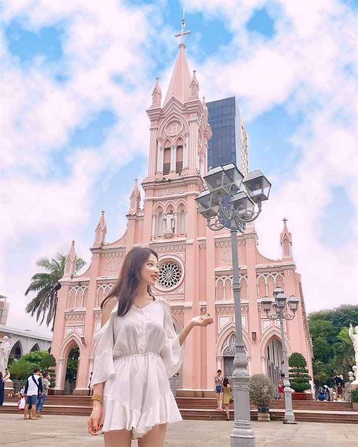 한시장 핑크성당